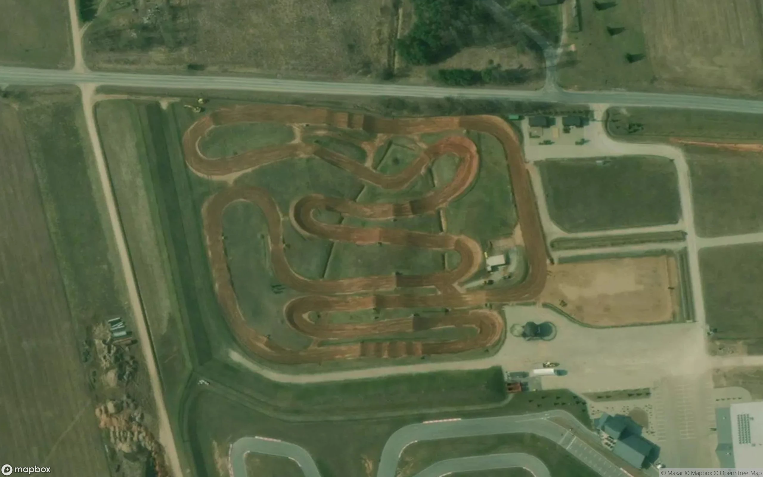 Lange Motokeskus Motocross Strecke