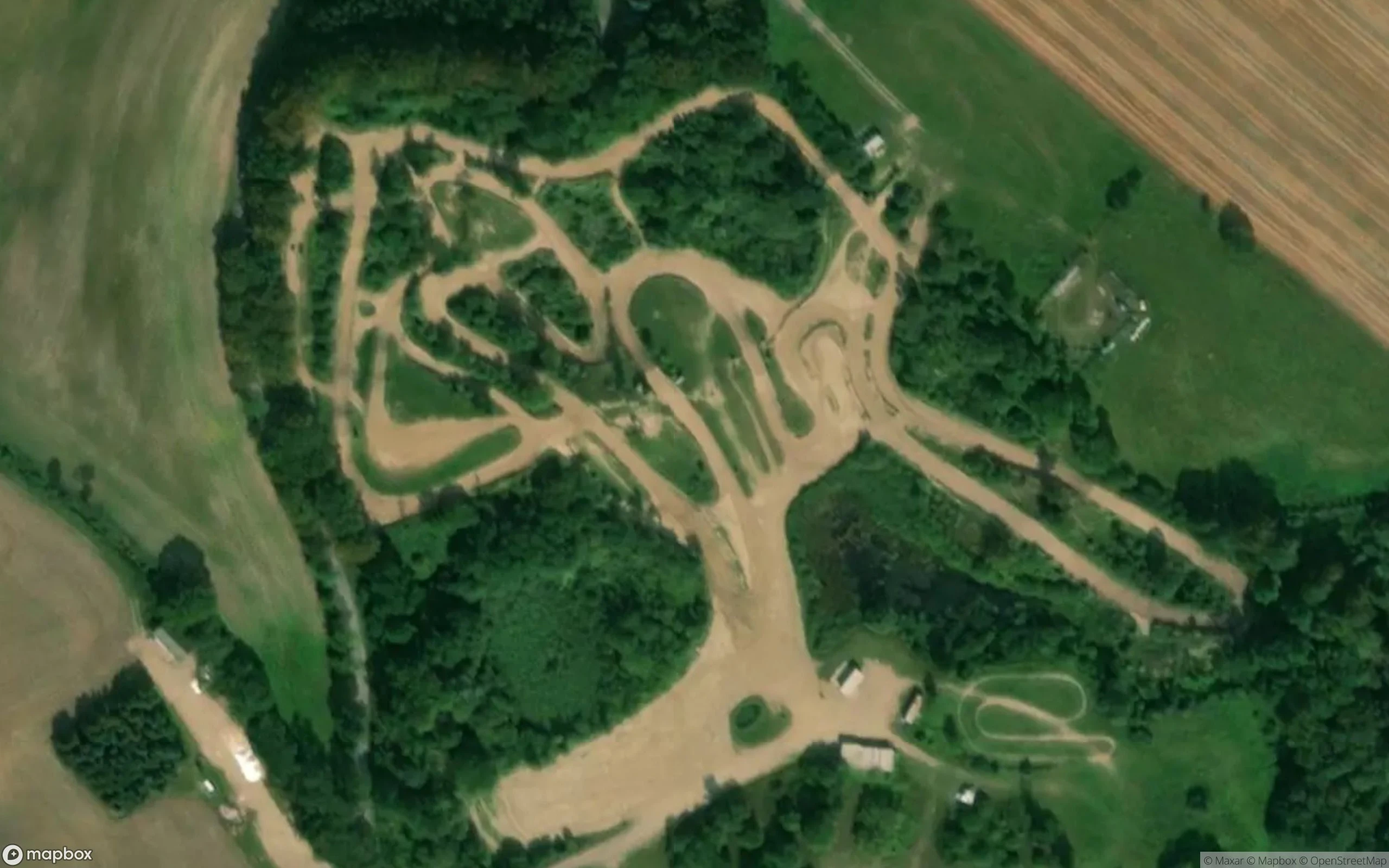BvZ Offroadpark Motocross Track